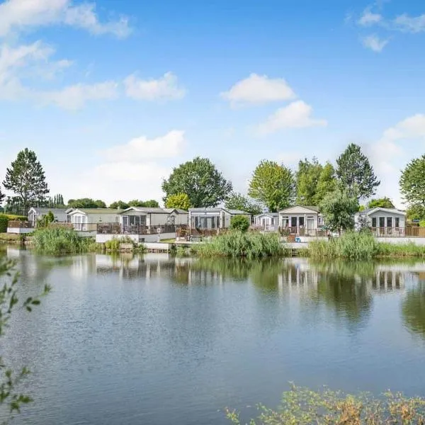 Cawood Country Park, hotel in Cawood