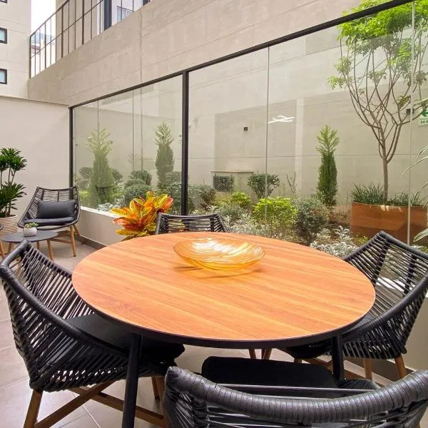 New 1st Fl Executive Patio Pad, hotel di Lima