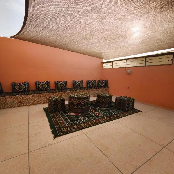 Dar LFarah Berber House & Rooftop, hotel in Agadir