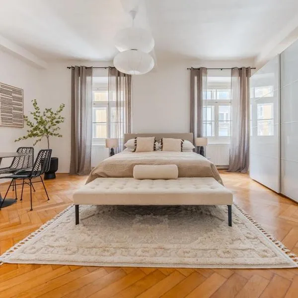 Hakuna - Penthouse Franziskanerplatz - Rooftop, ξενοδοχείο στο Γκρατς