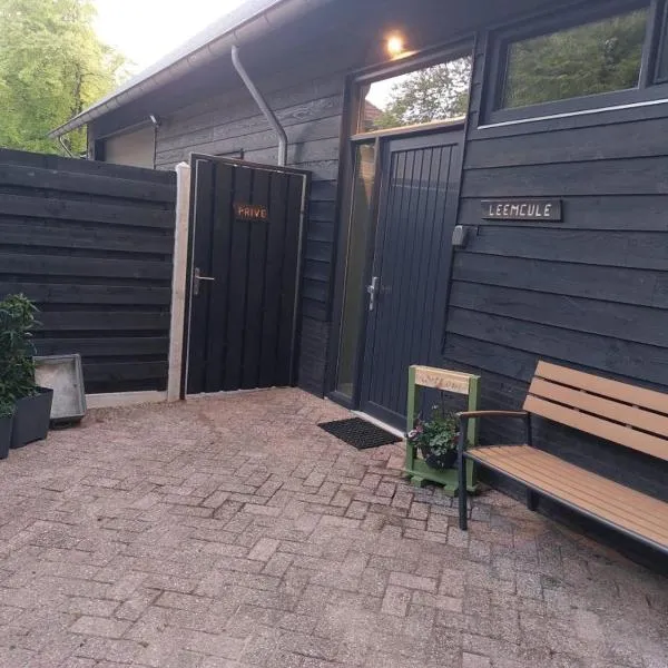 Natuurlijk op den Berg, hotel in Rekken