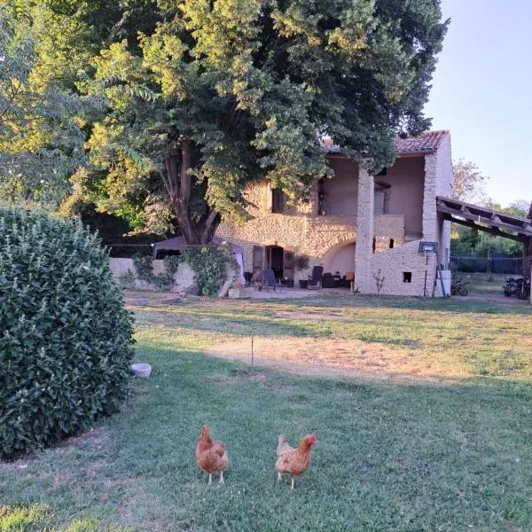 L Authentique Prairie, hotel in Alès