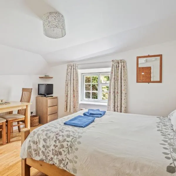 Cosy New Forest studio near Fordingbridge, hotel em Breamore