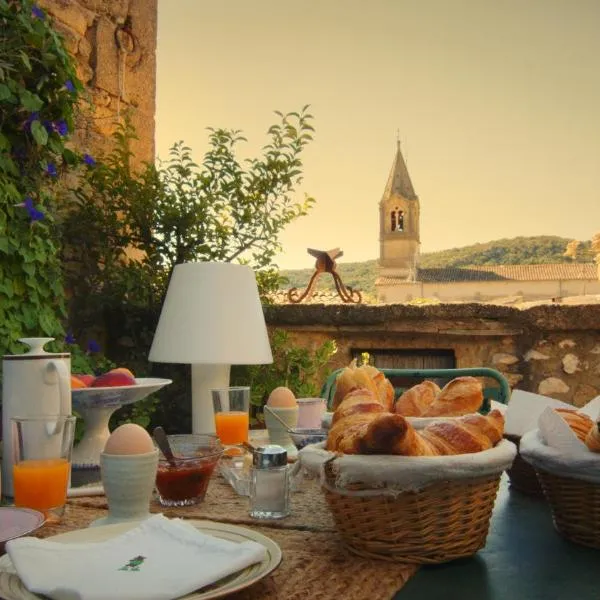 Les chambres d'Elise, hotel v destinaci Collias