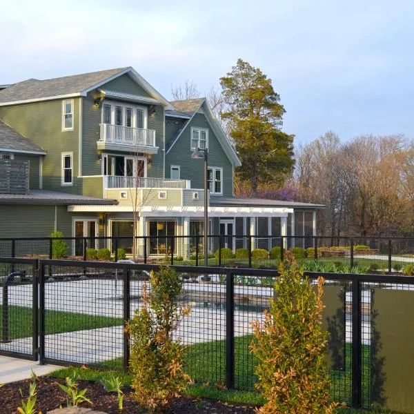 The Stonebreaker Hotel, ξενοδοχείο σε Fayetteville