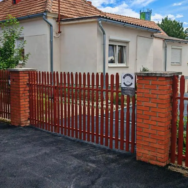 Ezee Rider Apartmanok, ξενοδοχείο σε Sárvár