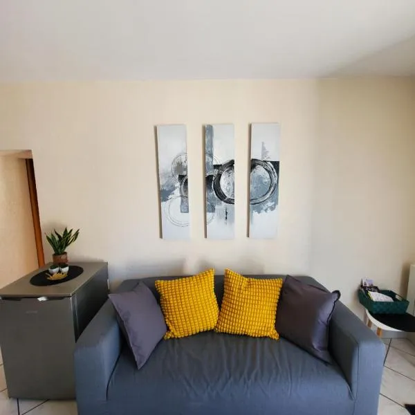 Oncle xa, hotel i Brésilley