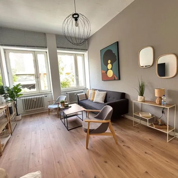 XXL City Apartment - 5 bedrooms - free parking - MalliBase Apartments, hotel in Hannover