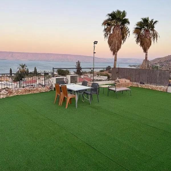 שלמות מול הכנרת，位于提比里亚的酒店