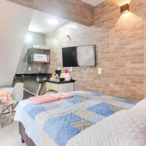 Estúdio com ar condicionado próximo ao centro e UDESC CEFID, hotel v destinaci Florianópolis