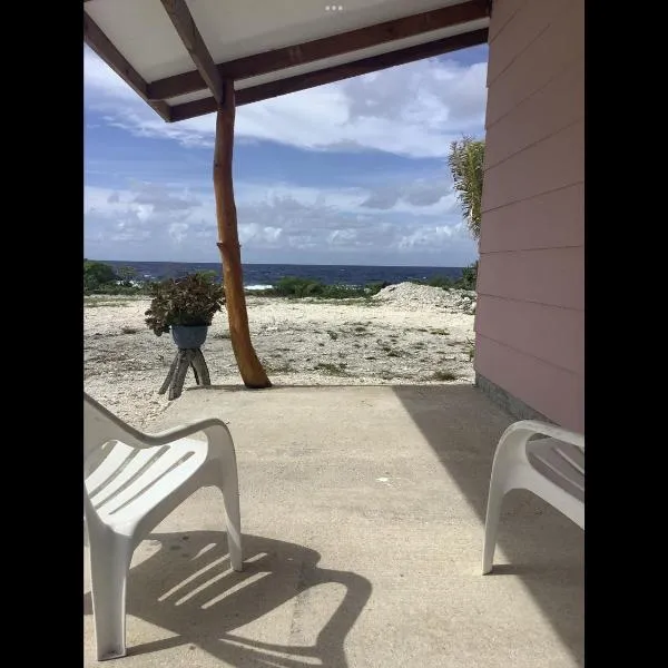 Fare Moana Fakarava, hotel v destinaci Rotoava