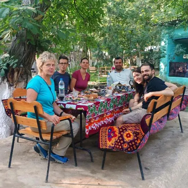 Aslon Homestay, hotel di Aydar Kul’