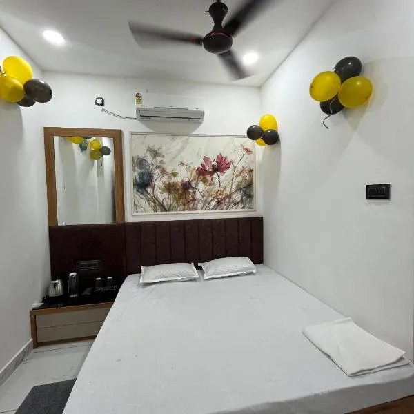 Mahaveer Lodge, hotel in Siliguri