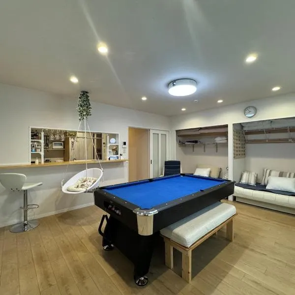 Lhouseー遊べる宿ビリヤード 大型スクリーン 岡山駅徒歩15分, hotel in Okayama
