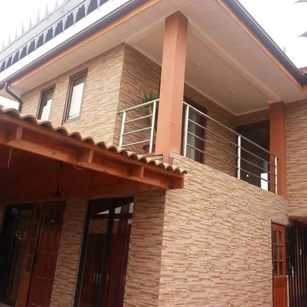 Casa Giovanna Equipada Estacionamiento Propio en Santiago, Hotel in Santiago