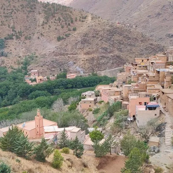Atlas Pearl lodge, hotel di Aguersioual