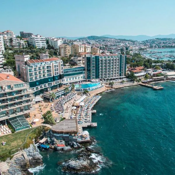 Charisma De Luxe Hotel, hotel v destinaci Kusadası