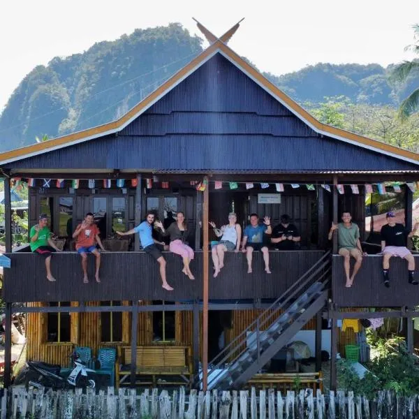 NASRUL HOUSE HOMESTAY FOR BACKPACKERS, hotel in Maros