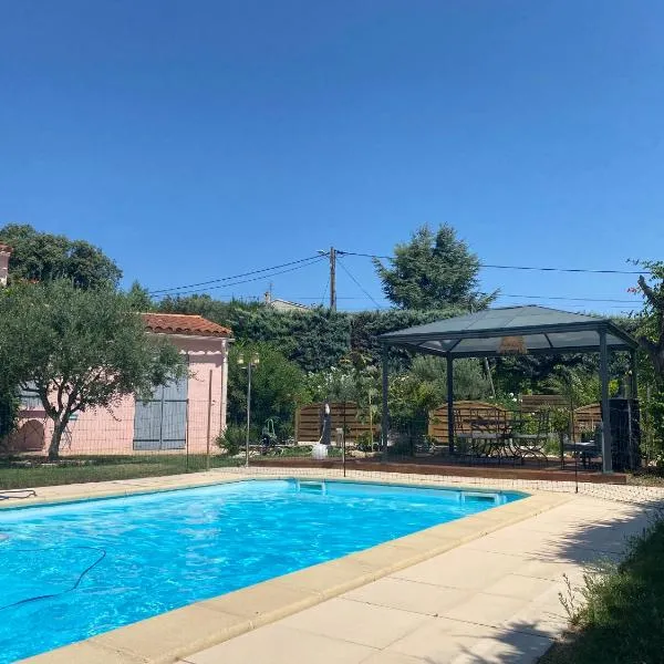 Chambre d’hôtes vaucluse, hotel di Bollène