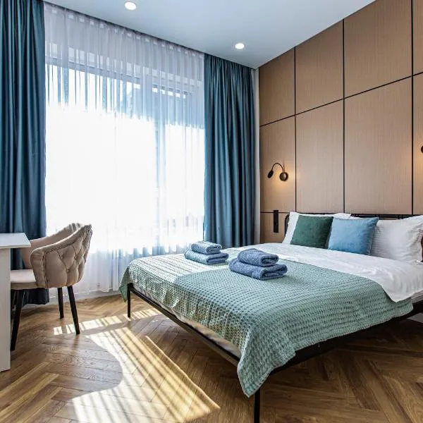 ЖК EVEREST 2-room spacious apartment, near the lake, hotel in Almaty