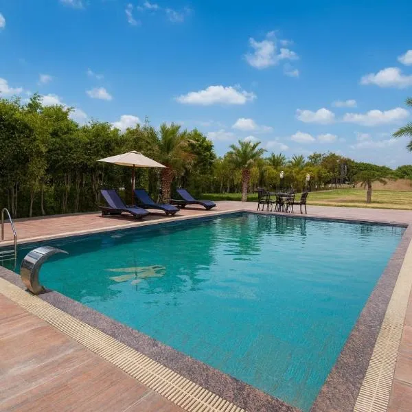 Tata Vista Resort, Vrindavan - #big swimming pool #luxury rooms #gardens #playing zone #away from city hustle # BY ELEGANCE GROUP#, hôtel à Vrindavan
