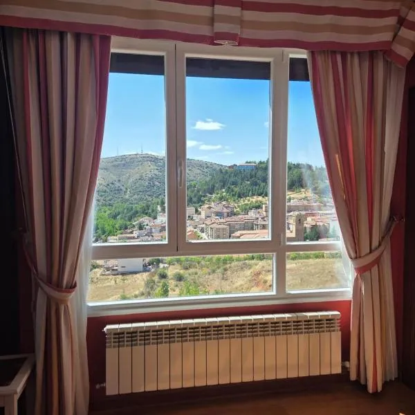 Hotel Leonor Mirón, hotel v destinácii Soria