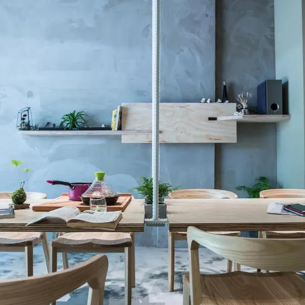 Shaoguang 188, hotel v destinaci Yuchi