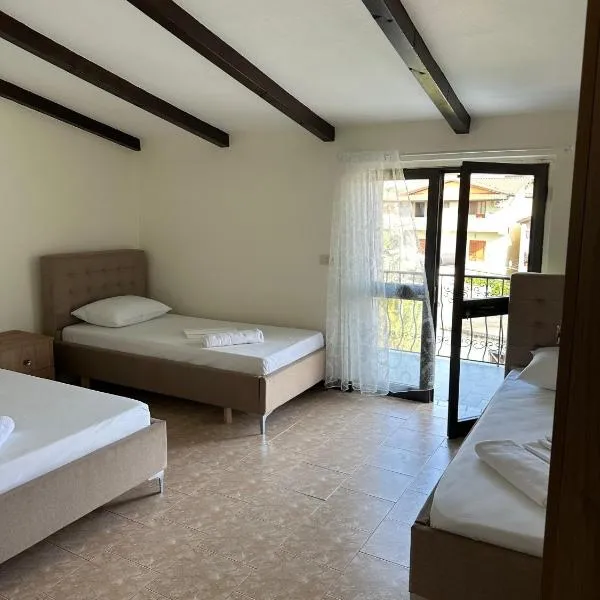 Villa Emma Durrës, hotel in Durrës