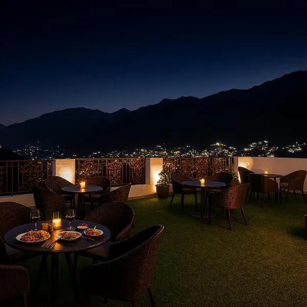 Hotel Himalayan Hill Queen -Centrally Heated & Air cooled # On Mall Road# Best Selling Hotel in Mcleodganj, hotel di McLeod Ganj