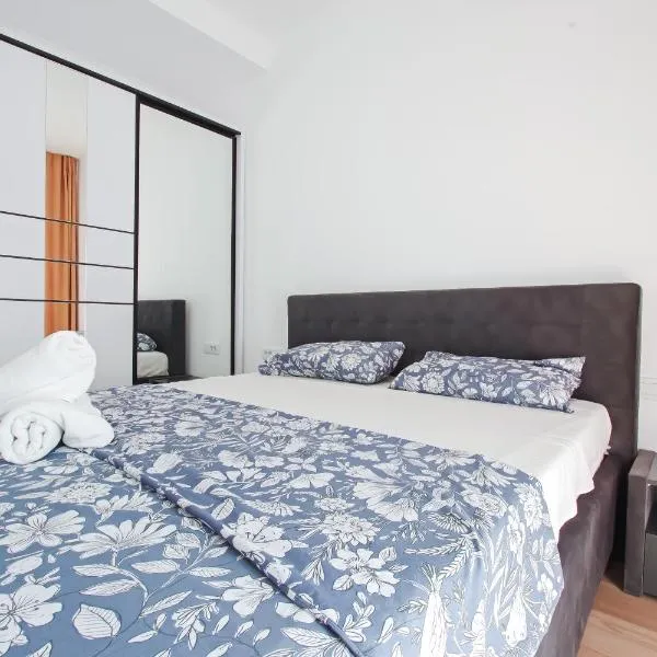 Tralalero Apartment - beautiful journey, отель в Яссах
