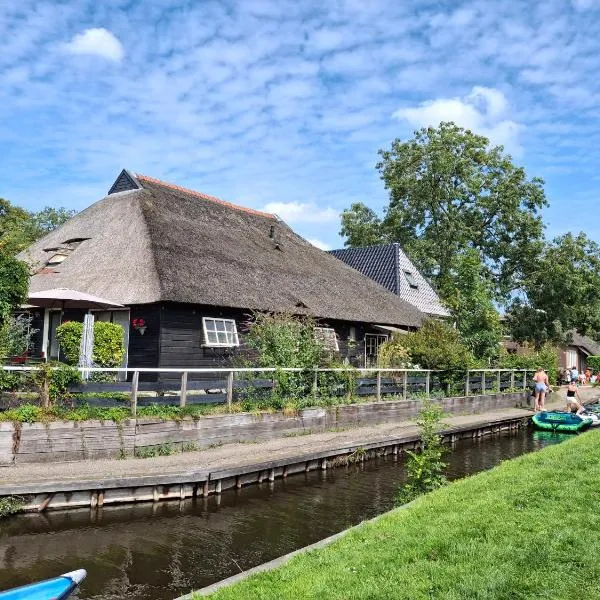 De Galeriet Giethoorn, hotel in Giethoorn