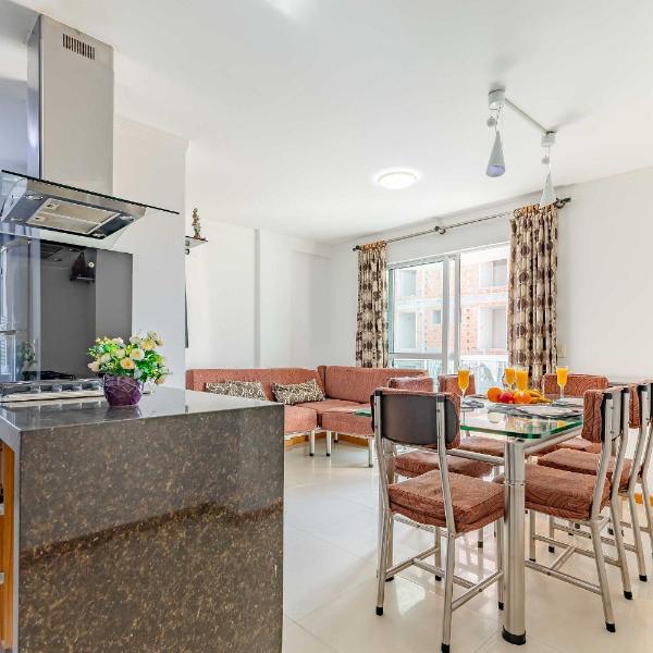Apartamento a 200m da Praia de Bombas - Foto 4