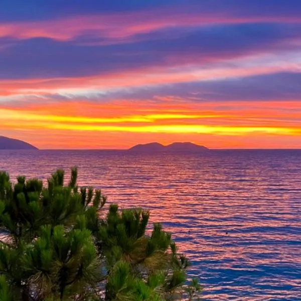 Private Villa Aras 2 - Luxury & Elegance Apartments, hotel a Vlorë