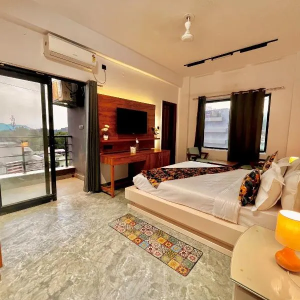 The Four Season - A boutique Wellness Cottage by Aura in Haridwar, hotel in Haridwār