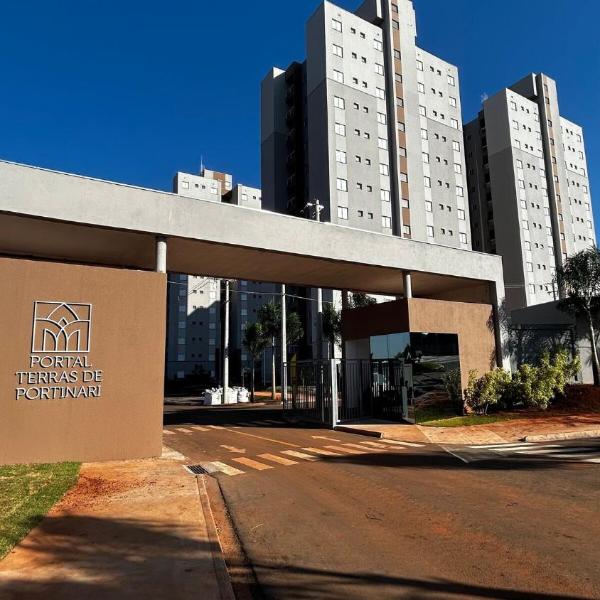 Apto NOVO no Barretao a 11 minutos Parque Peão