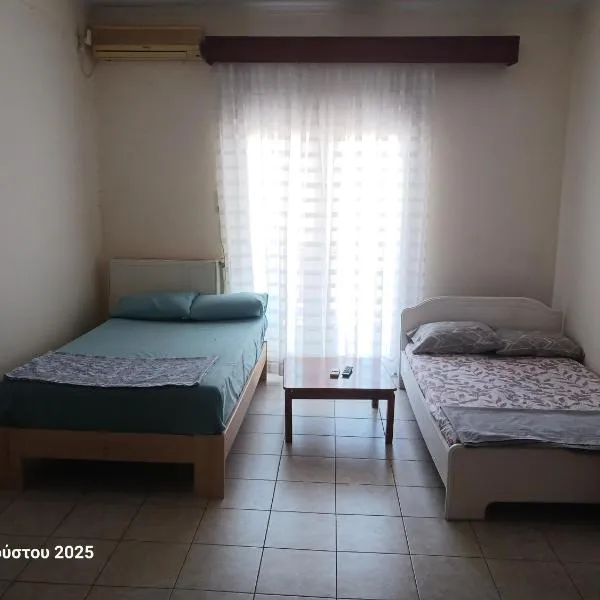 ILIAS APARTMENTS SOUFLI, hotel in Souflíon