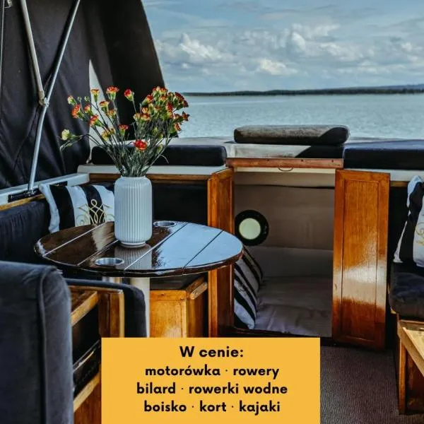Yacht Hotel - Boat - pedal boat, motorboat FREE, hotel in Mielno