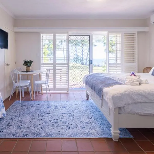 The Sunset Sea, hotel en Eimeo