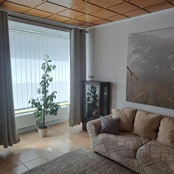 Schöne Wohnung im Herzen von Burgstädt, hotel in Burgstaedt