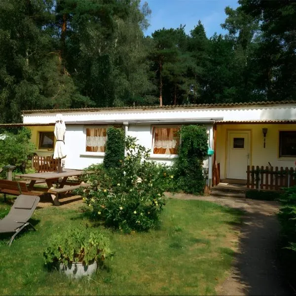 Ferienhäuser Heideröslein, hotel en Fürstenberg-Havel