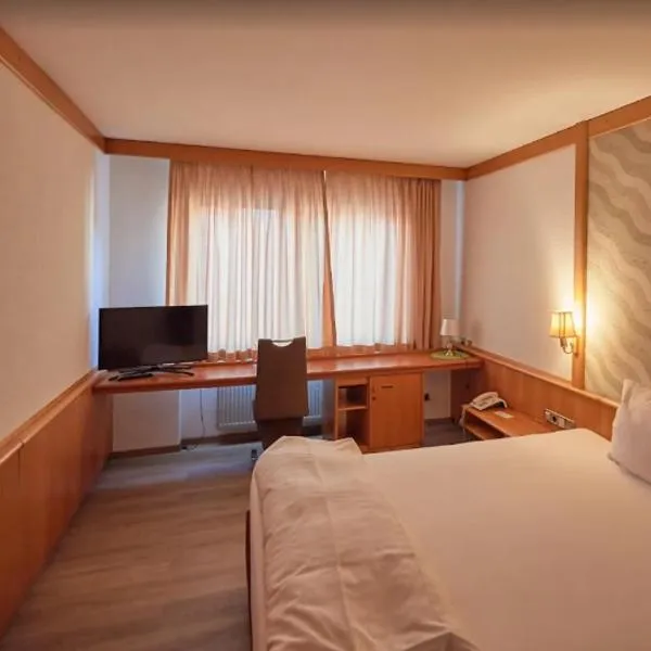 Viesnīca Hotel Ritter Sakira pilsētā Valldirne