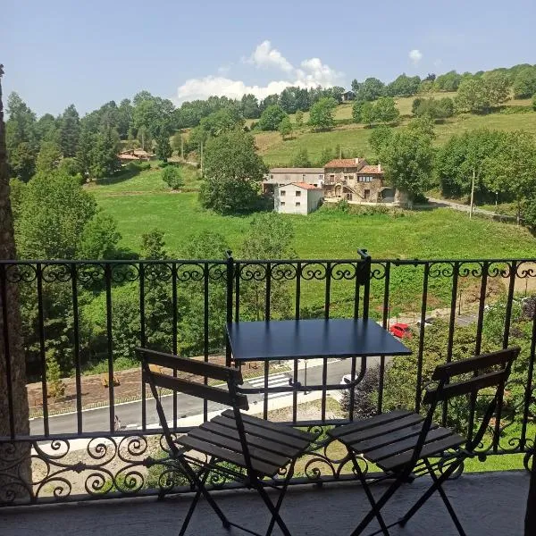 Apartament BOIX de Molló Parc, hotel in Molló