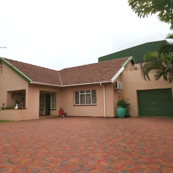 JoThams Bed & Breakfast or Self-catering, hotel in Durban