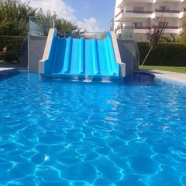 Apartament Blau Park con piscina comunitaria & aire acondicionado, hotel a l'Estartit