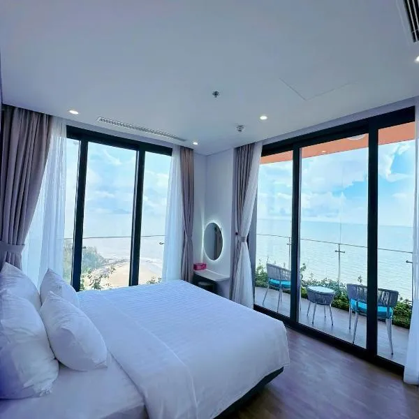 Flamingo Hải Tiến, Deluxe Room Sea View, 2 phòng, ban công rộng và có bồn tắm massage, hotel in Hoằng Hóa