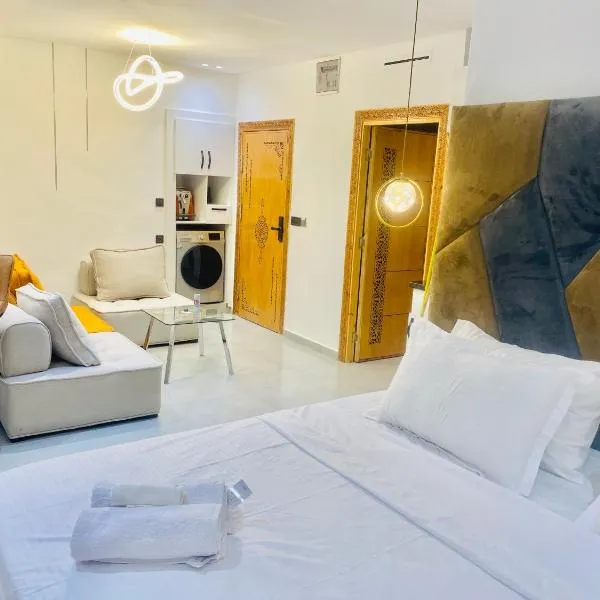 nouvelle studio climatisé, hotel in Fès