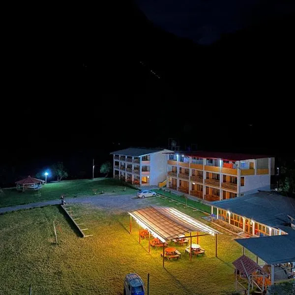 Tambo Lodge Canta, hotel in Canta