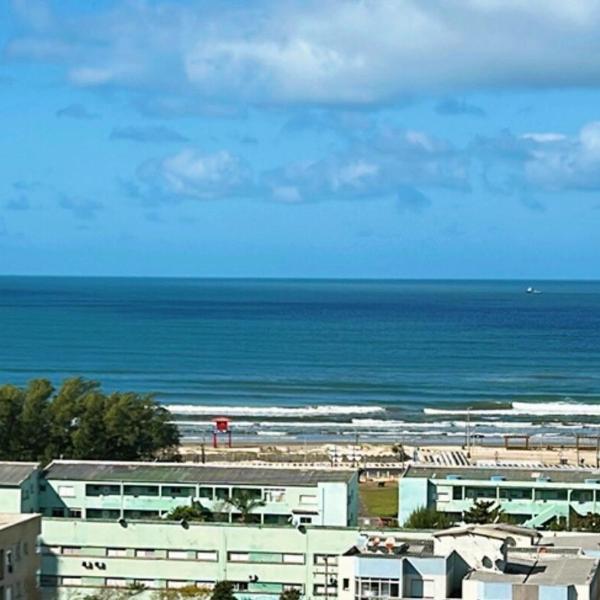 Apto com linda vista para o Mar