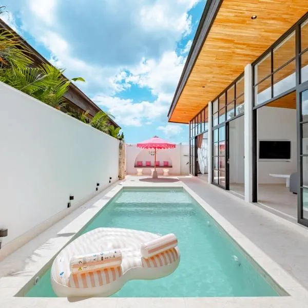 LA VIE Uluwatu - Deluxe 2 Bedroom Villa with Pool, hotel in Uluwatu