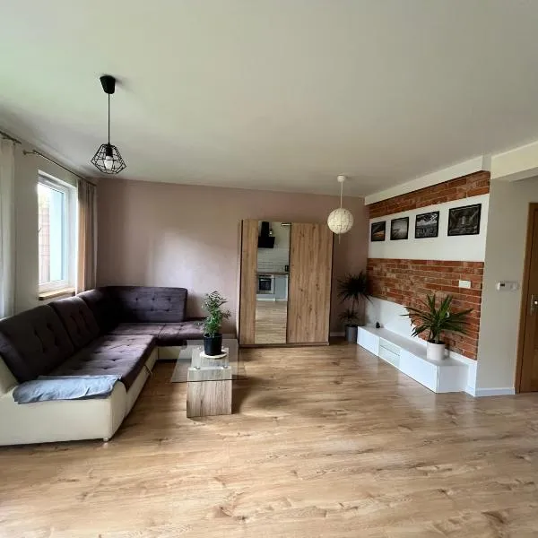 Paprykowa Apartament, hotel a Kosakowo